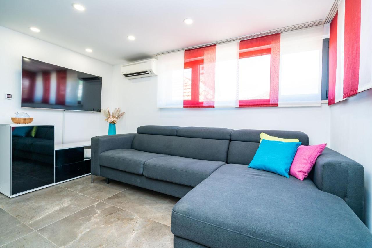 Oasis Apartment Дубровник Екстер'єр фото